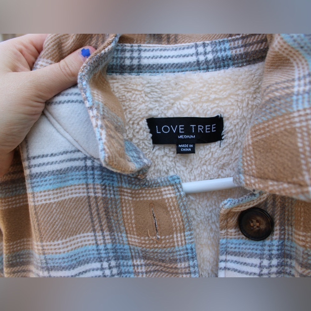 Love Tree Medium Shacket - Picture 5 of 7
